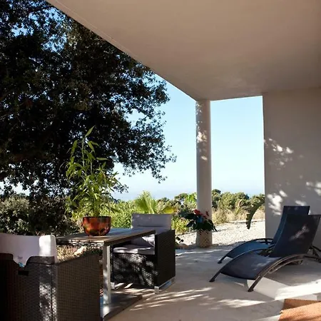 Maison d'hôtes Les Restanques 2*
